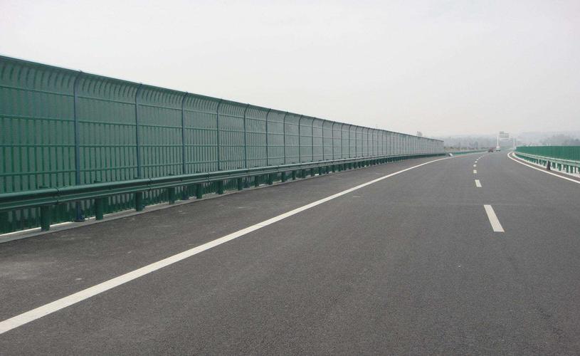 <a href=http://m.vzwtcom.cn/news_article?news_id=140>高速公路聲屏障</a>