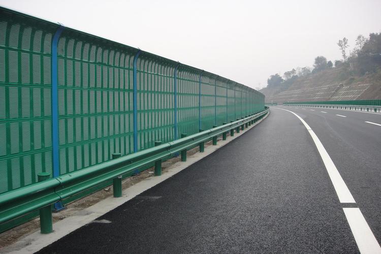 <a href=http://m.vzwtcom.cn/news_article?news_id=145>高速公路聲屏障廠家</a>